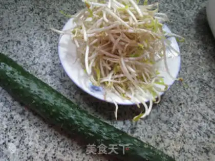 Make Green bean sprouts step 0