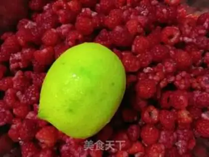 Make Raspberry jam step 4