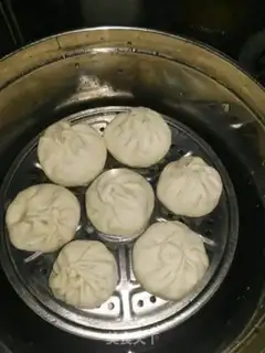 Make Cheese and pepper buns step 5