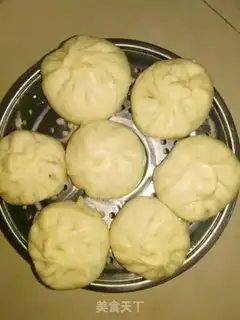 Make Cheese and pepper buns step 6