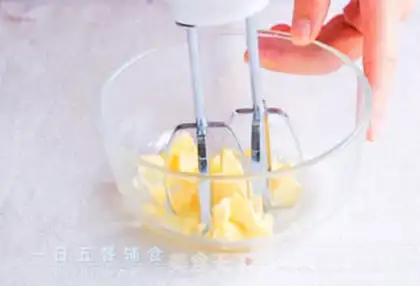 Make Little buns step 0