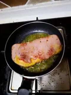 Make Black pepper steak step 2