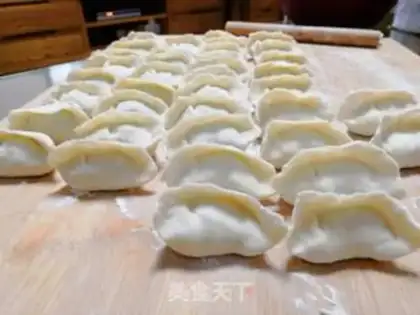 Make Bean-bean egg fan dumplings step 7