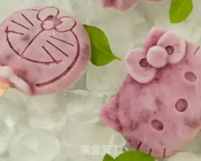 Make Blueberry popsicle step 3