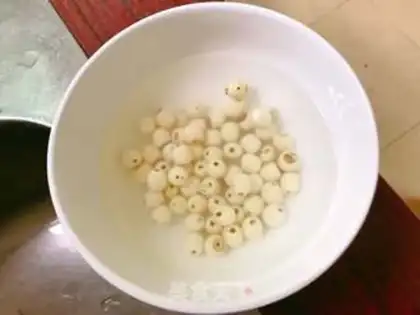 Make Silver Ears Spill step 1
