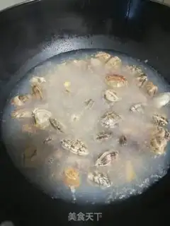 Make Shrimp varnished eggs step 0