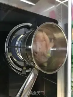 Make Spicy hands tore chickens step 1