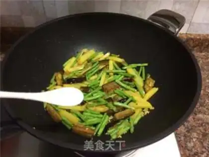 Make Garlic soybeans step 8