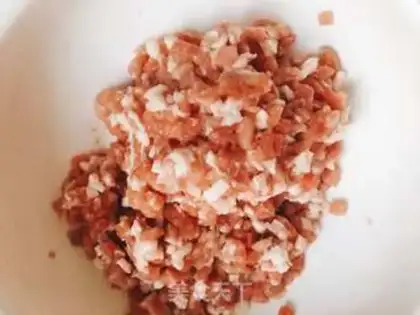 Make Taiwan-style sausage step 0