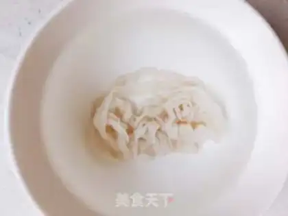 Make Taiwan-style sausage step 2