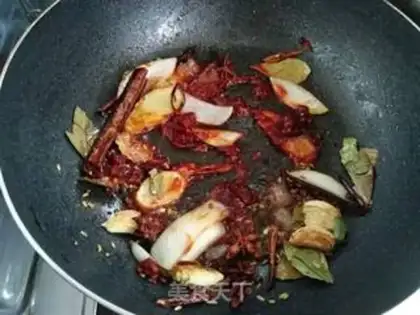 Make Red beef noodles step 5