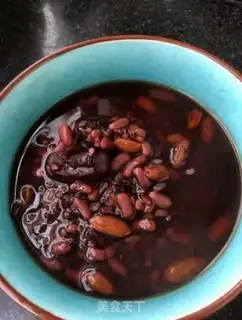 Make Four red, black rice soup step 5
