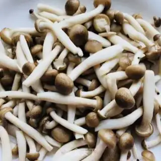 Make Crab mushroom shrimp soup step 1