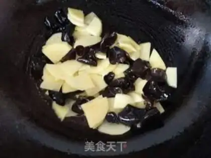 Make Tofu-dry, black-mole potatoes step 11