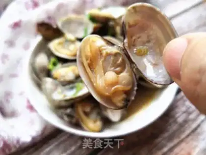 Make Scrambled clams step 8