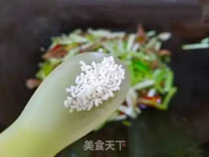 Make Pyramid yellow meat step 12