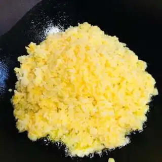 Make Ham and egg fried rice step 2
