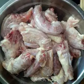 Make Red chicken neck step 1