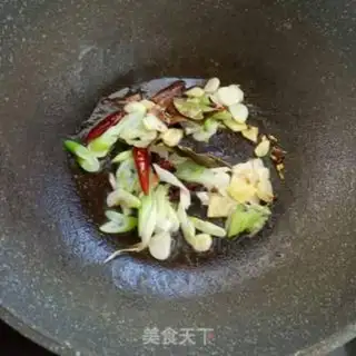 Make Red chicken neck step 2