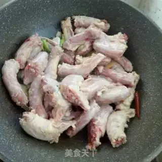 Make Red chicken neck step 3
