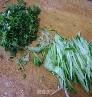 Make The halogen noodles step 1