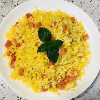 Make Ham and egg fried rice step 5