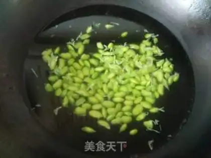 Make Squeeze the beans step 3