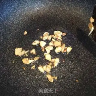 Make Garlic lettuce step 1