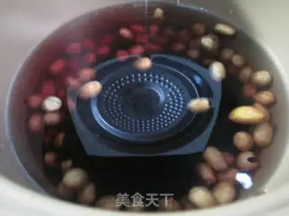 Make Peanut rice congee step 3