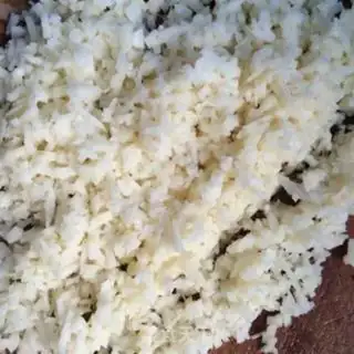Make Rice steaming pills step 1