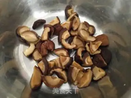 Make Mushroom oil step 1