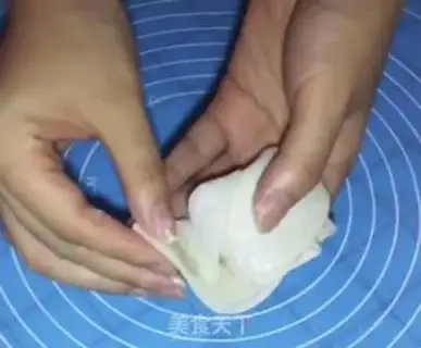 Make A rose with fresh meat step 8