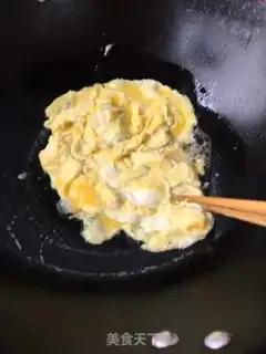 Make Autumn fried eggs step 8
