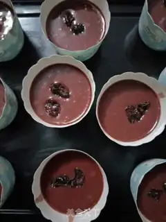 Make Red velvet cupcakes step 6