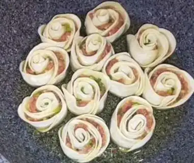 Make A rose with fresh meat step 11