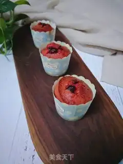 Make Red velvet cupcakes step 7
