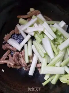 Make Celery step 4