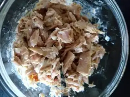 Make Tuna sandwich step 2