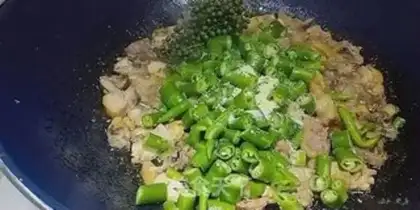 Make Beer pepper chicken step 4
