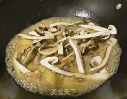 Make Potato pine fried chicken step 8