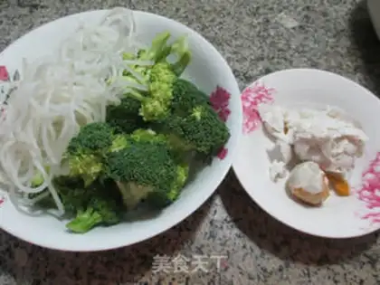 Make The salted duck eggs, orchid soup step 0