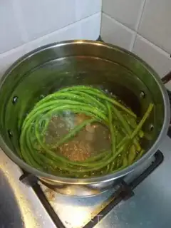 Make Pork and beans step 1