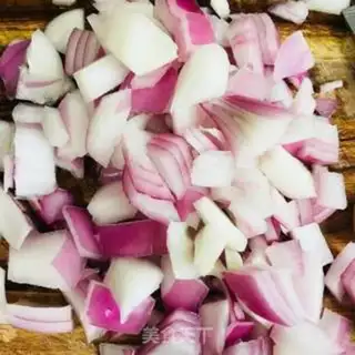Make Pepper salt onion shrimp step 1