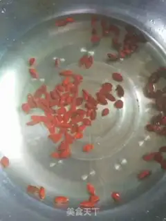 Make Poonmelon seaweed soup step 2