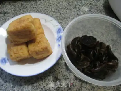 Make Blackwood, oil, tofu step 0