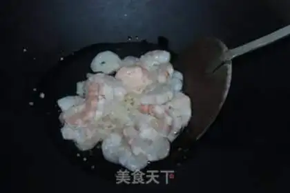 Make cucumber shrimp step 2