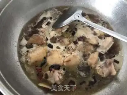 Make Chicken wings and potatoes step 5