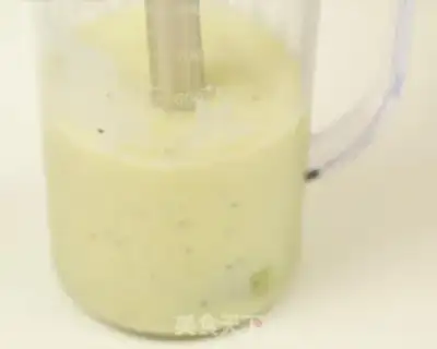 Make Strange fruit shakes step 3