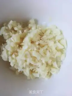 Make Pans with garlic cheese step 3