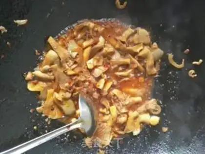 Make Red burning mushrooms step 5